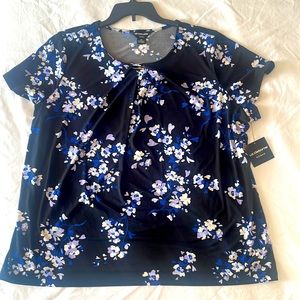 Liz Claiborne flowered blouse. Size 2x.